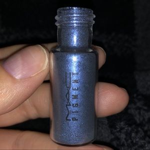 2/$16 MAC Cosmetics Pigment in Naval Blue, Mini Sz